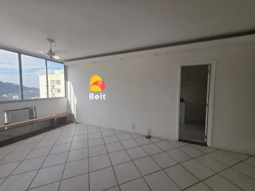 Apartamento de 89 m² em Laranjeiras anunciado pela Beit